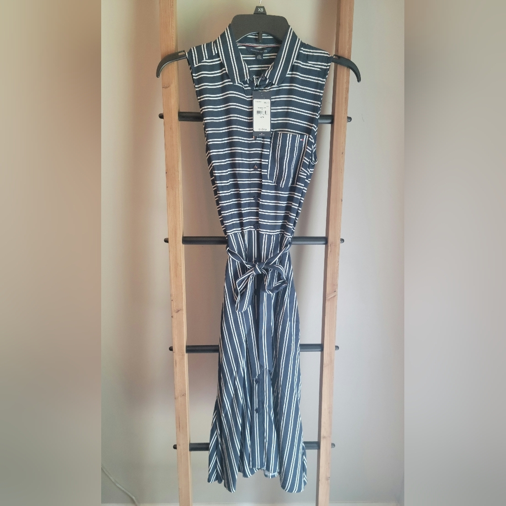 NEW! Tommy Hilfiger Navy and White Striped Dress With Tie Waist & Pockets